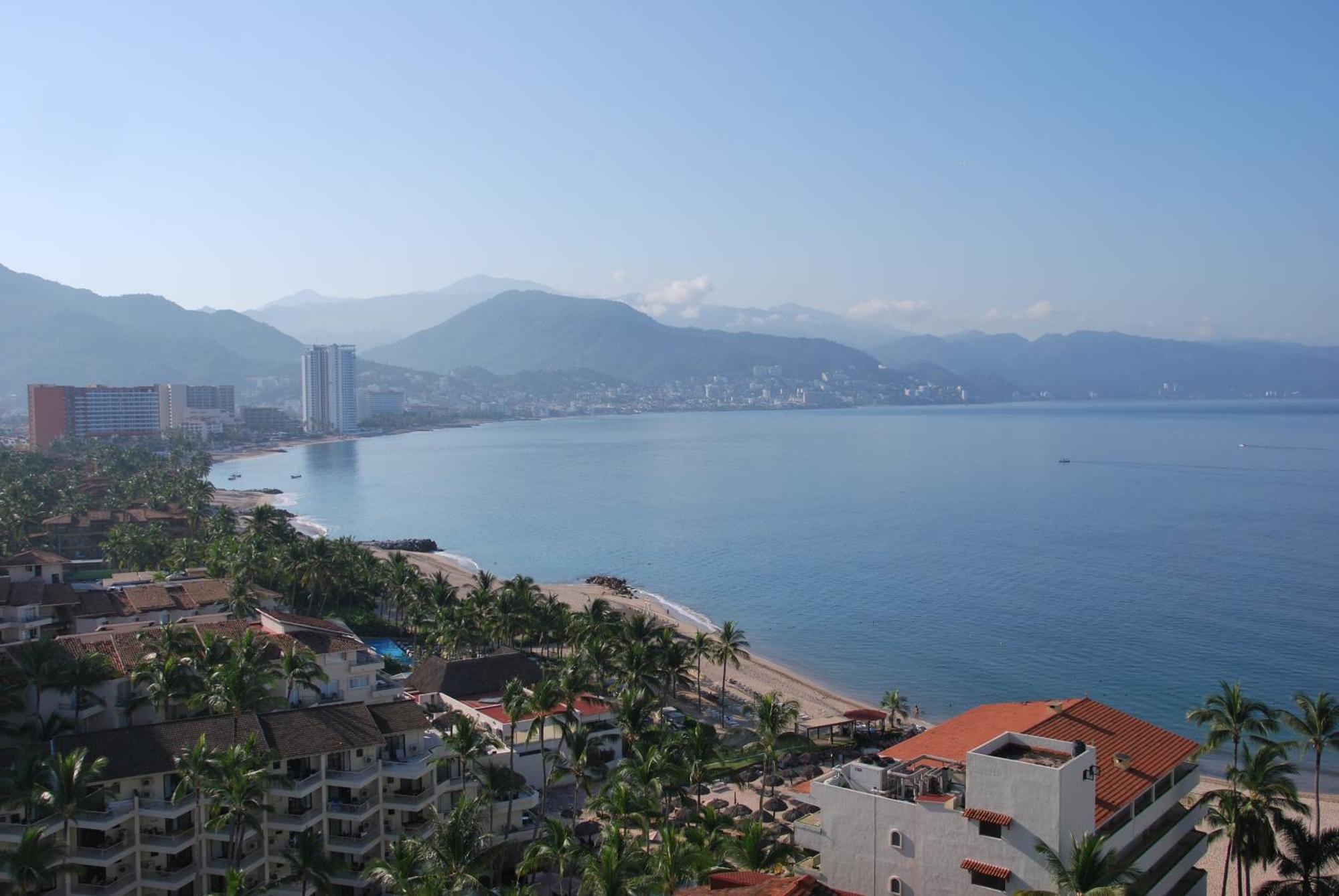 Beachfront View Condo Beside La Isla Mall Puerto Vallarta Exterior foto